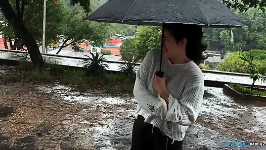 Gerçekten çok büyük siyah ve dolu bir kahve istiyorum