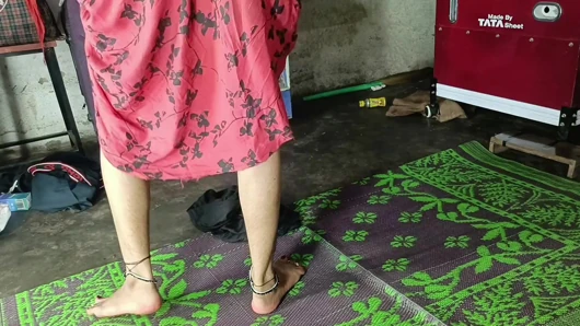 İlk kez anal sikişiyor, ilk kez göt sikişi domaltmalı hintçe ses