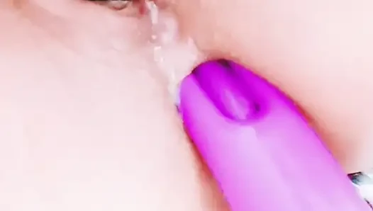 Seksi kadın eğleniyor