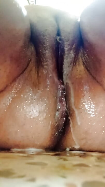 第一次從後面插入享受