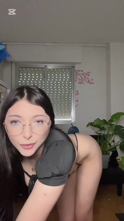 คุณคือ PAYPIG ของฉันและฉันเป็นนายหญิงของคุณ คลิป 2