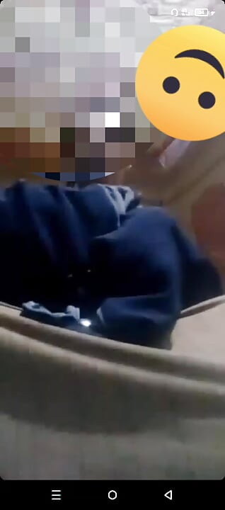 Video call with ukhti Malayu open