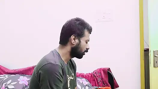 Pasangan seksi saling ngentot dan menikmati momen mereka