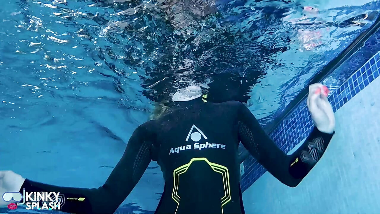 Snorkel & godaan skuba - keseronokan pertemuan pertama basah & liar