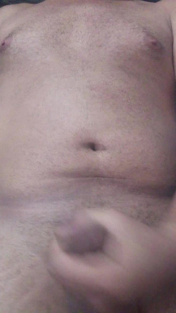 Ja u dvorištu i susjed me vidi