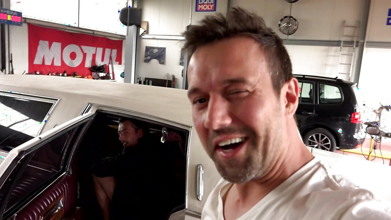 Texas Patti DP Gangbang in Garage and Bath