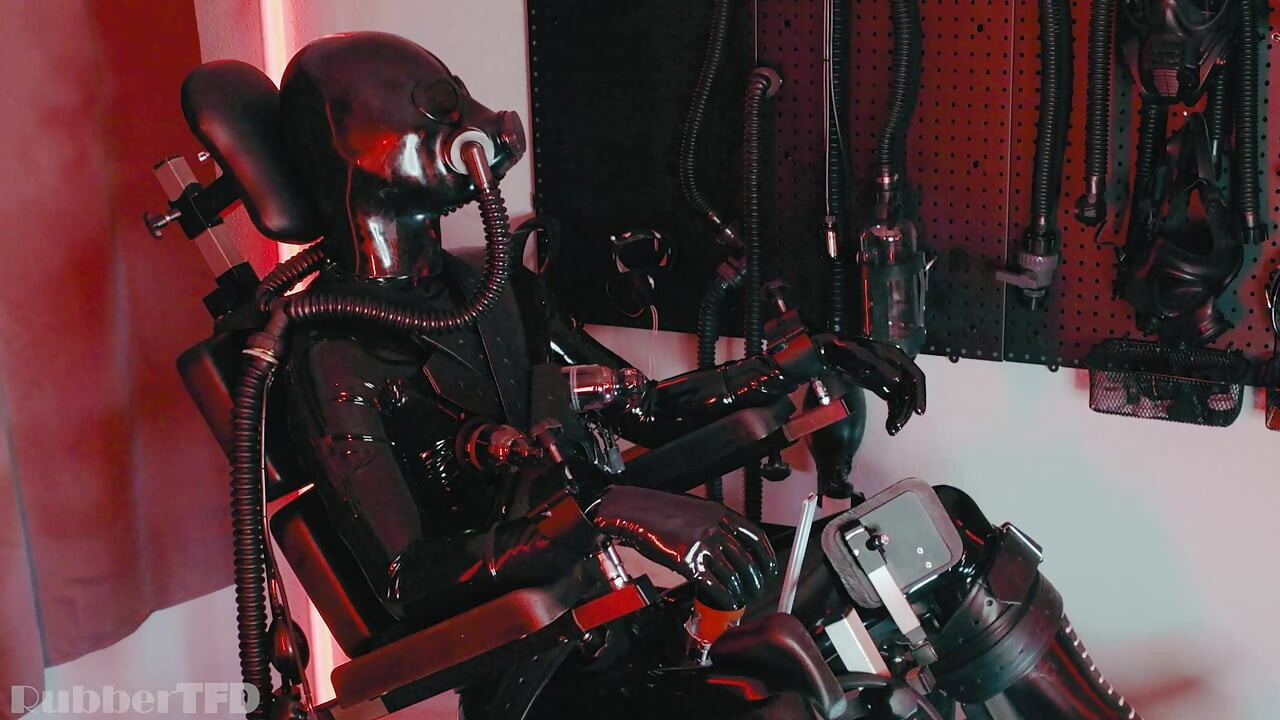 Rubber Drone Vs Machines