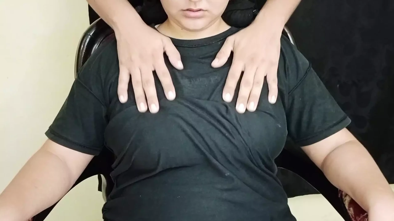 a massage for my stepsister on those big and delicious tits