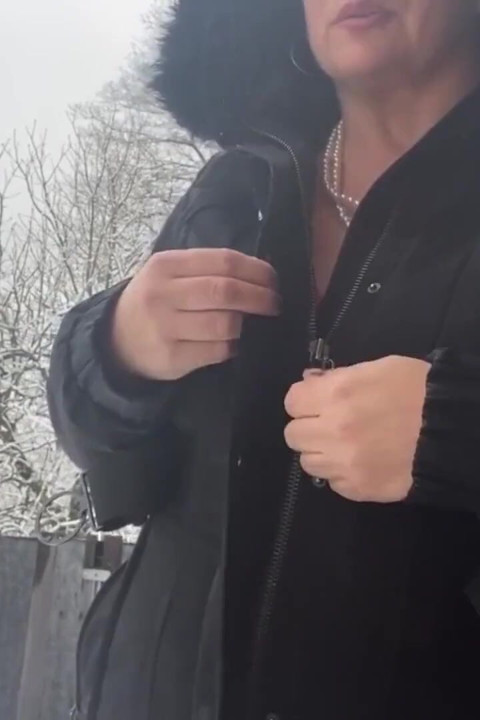 Come on. I show you my nipples outside