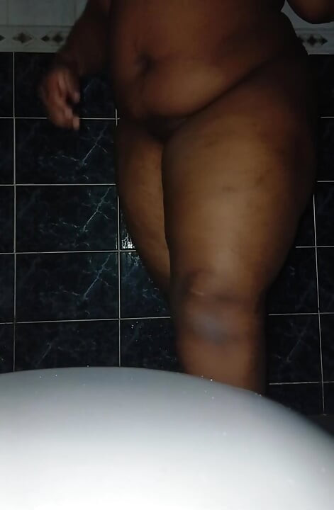 Ik wist niet dat mijn stiefmoeder zo'n lieve kut heeft