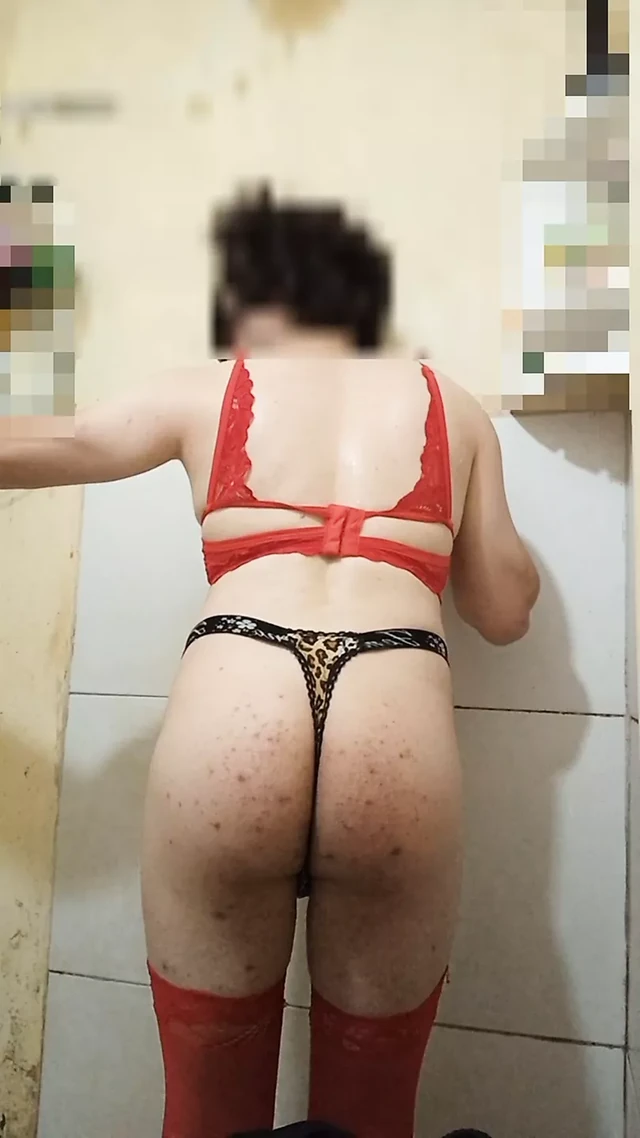 Gay ass crossdresser