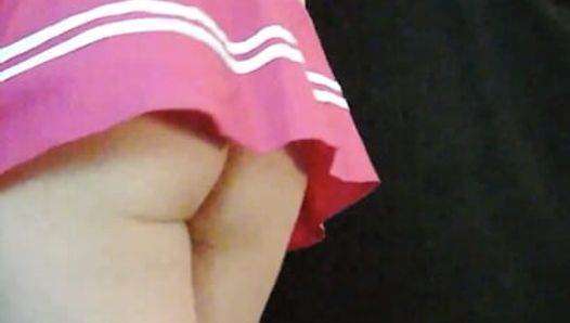Blonde tranny dance in sexy skirt