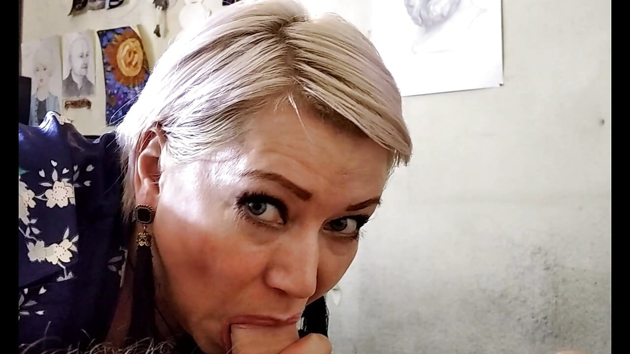 Chupar meu pau, minha rainha puta, ou como se comunicar corretamente com nossas esposas ...))
