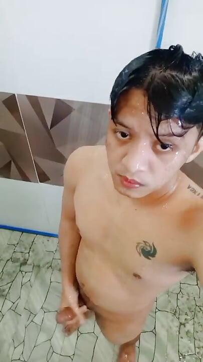 Showertime, Jerking Off Time By This Asian Hunk.