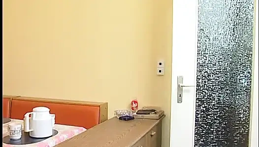 Blonde reife schlampe bekommt ihre muschi gepflügt