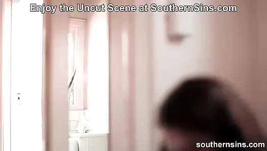 Ich fühle mich immer, als würde jemand mich beobachten und ich habe KEINE Privatsphäre bei SouthernSins