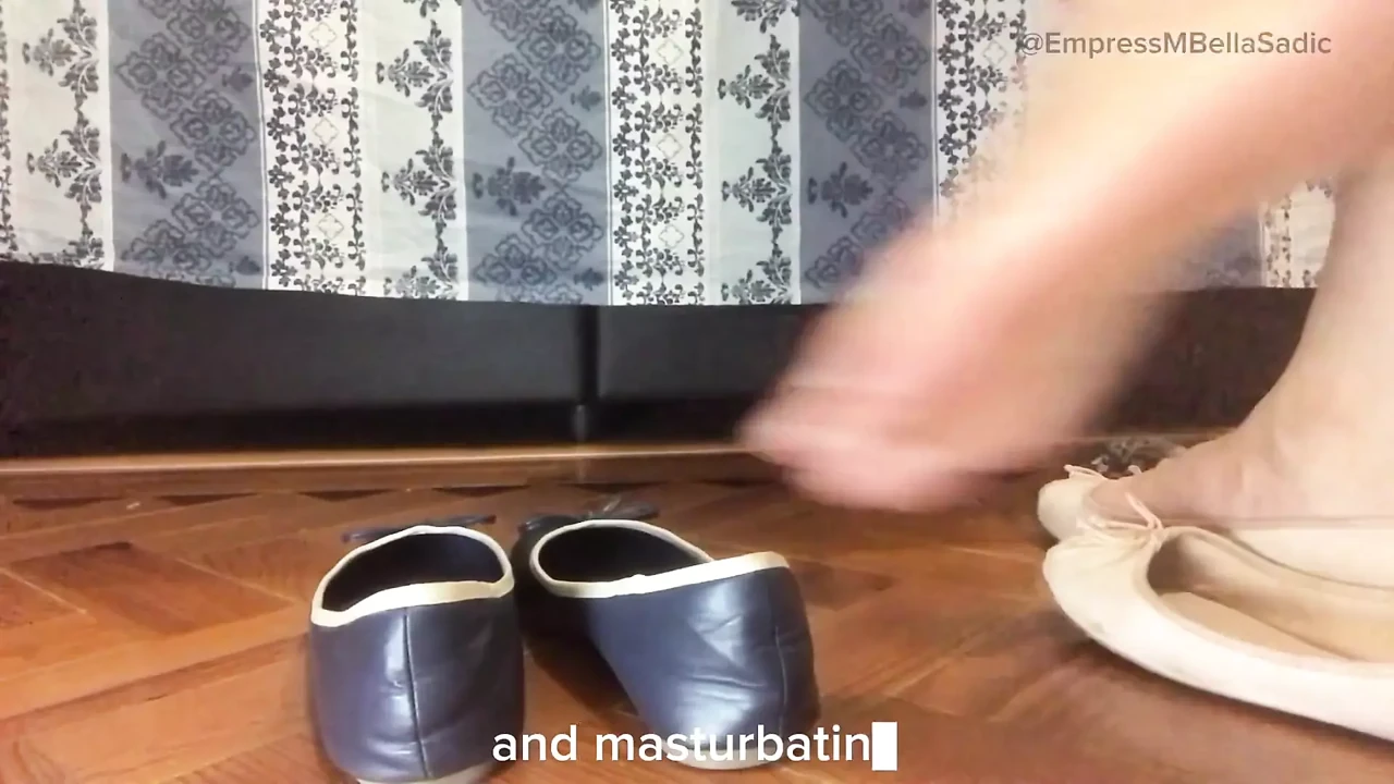 Shoeplay Dangling Empress Bella
