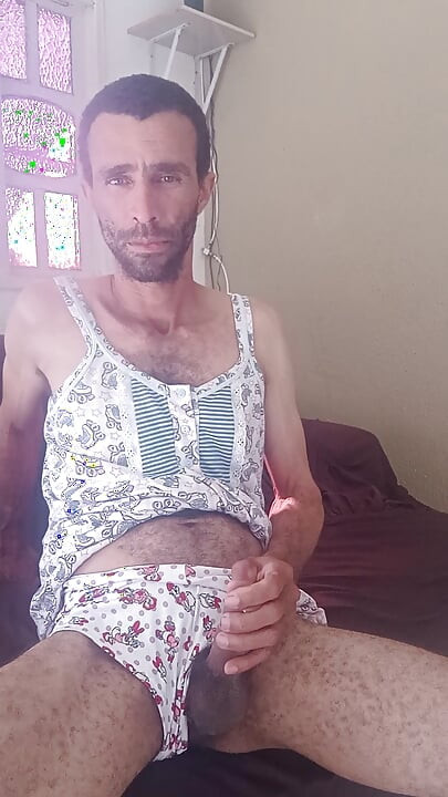 Jerking off in the Living Room Until I Cum