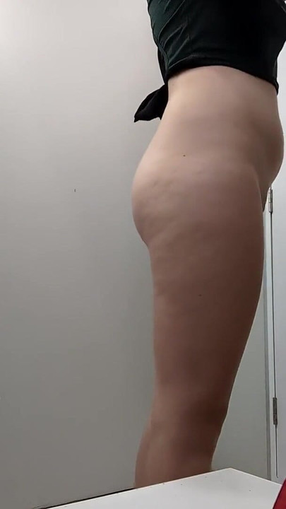 Emotional moment from "18yo in the public fitting room"