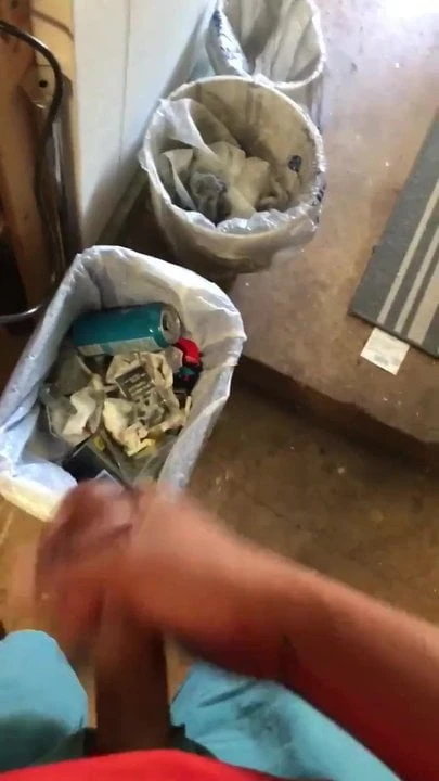 Garage jerking