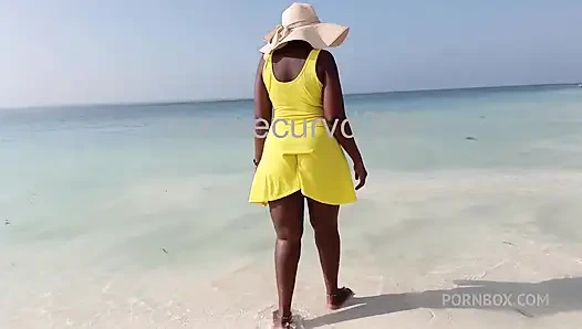 HD 4:31 Searching for Sex Baddie at the Beach Are You There