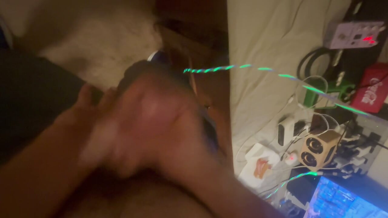 For dirty lil cumsluts .. hey  catch this bby!