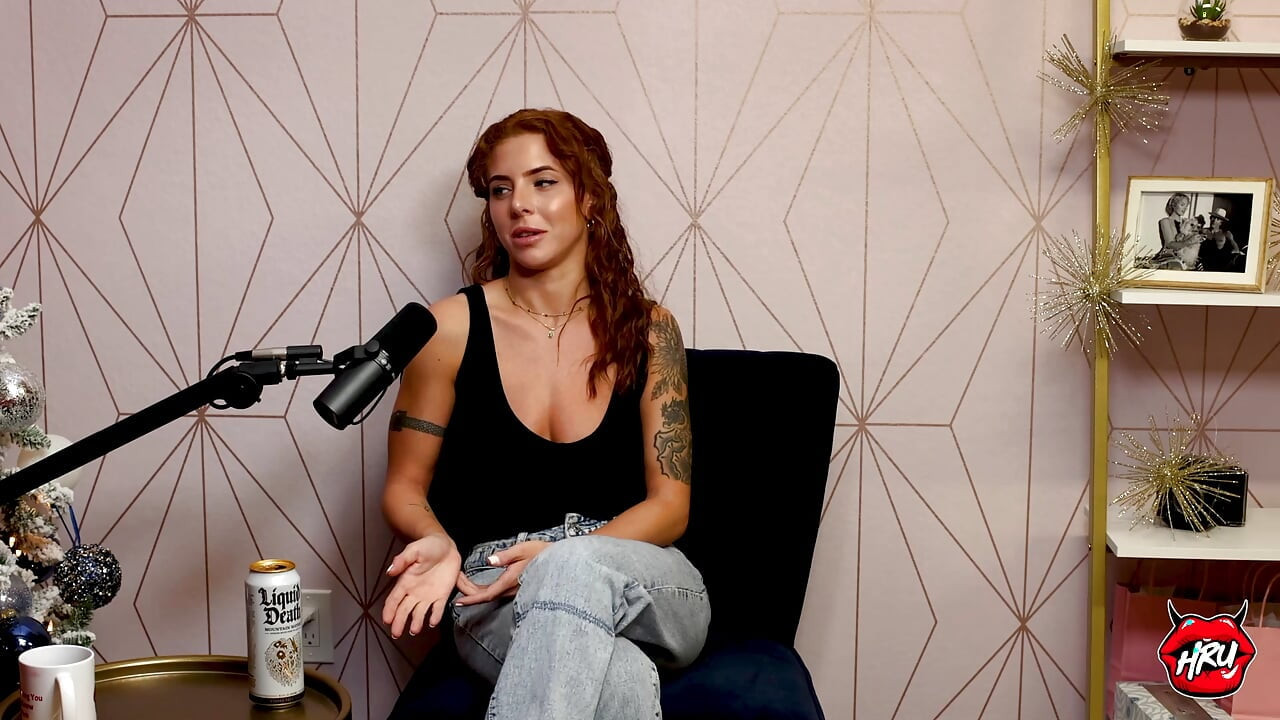 Lumi Ray: Squirting, Fucking Celebs & 3 Hours of Sex