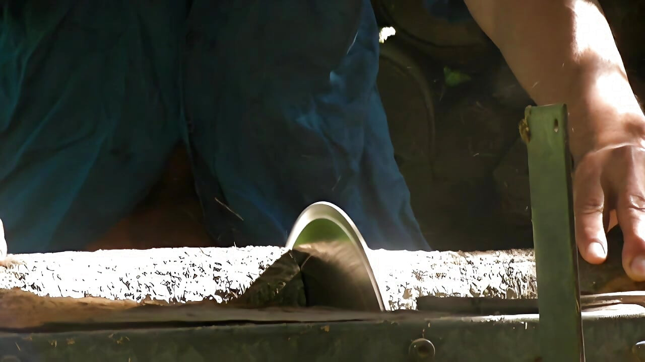 Sex with a circular saw