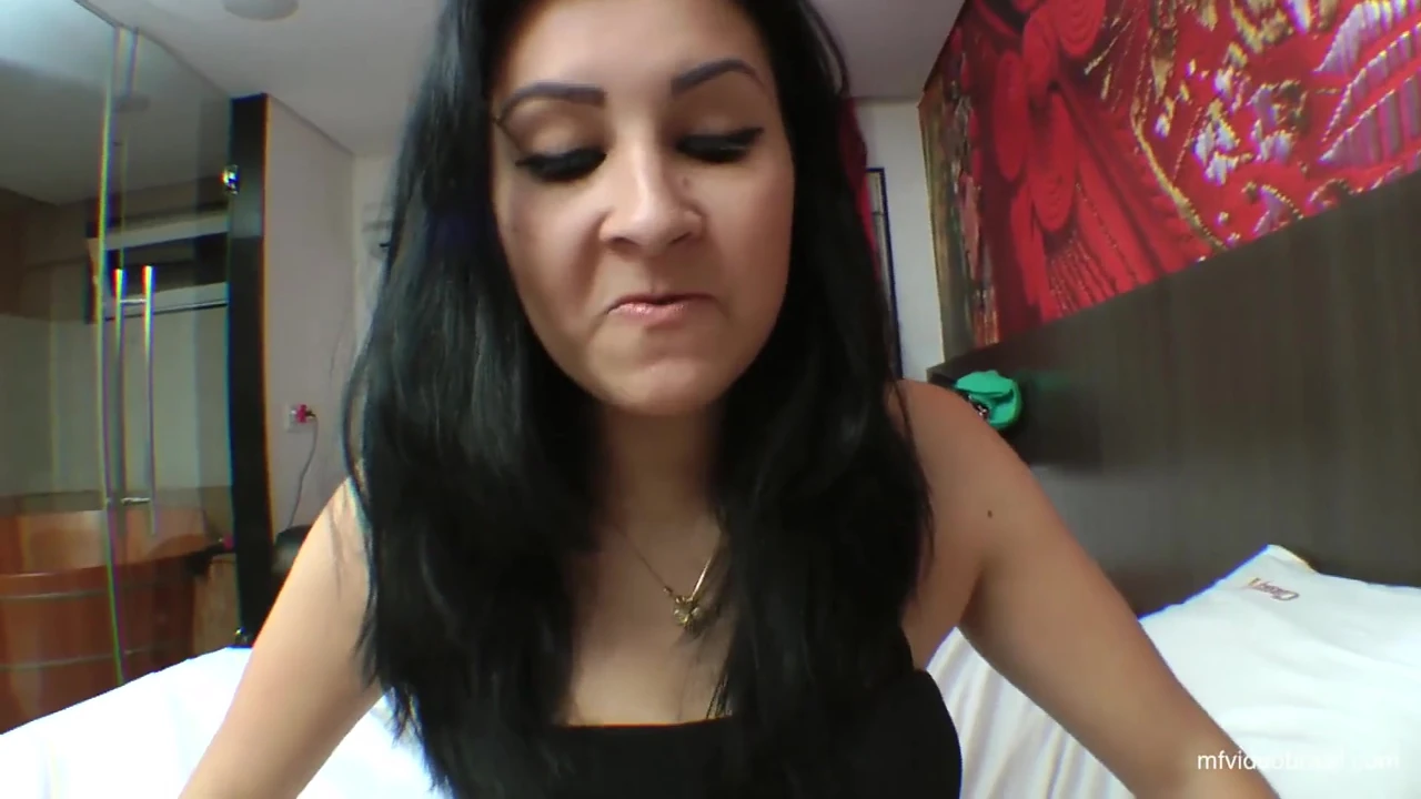 Dangerous Big Feet Giantess Vs Small Slave Girl