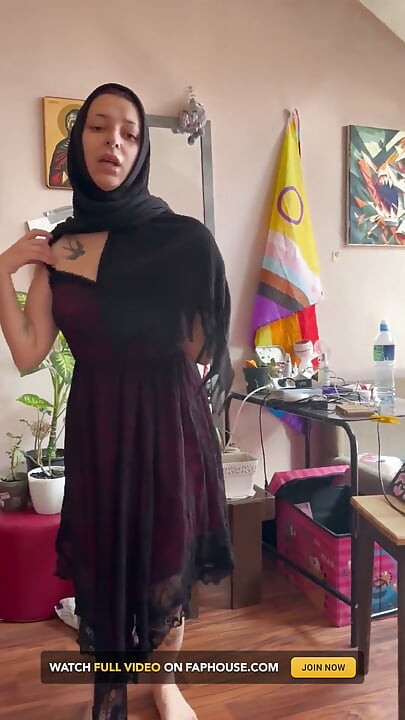 Muslim Goth Striptease in Hijab