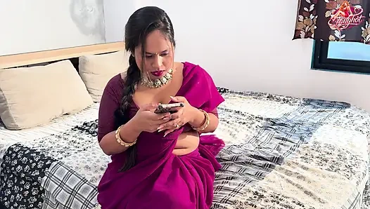 Kadın terziyi evine çağırıyor ve adam ölçüler aldı ve onunla seks yaptı.