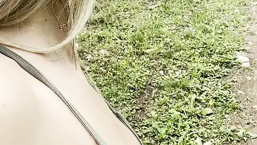 I get fucked by my ex, Polly Gardel porn actress, in show mode in the forest