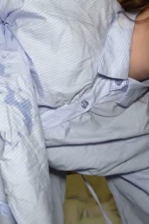 슈퍼마켓에서 쇼핑하는 동안 그녀를 집어 들었다 - 야생 애널 촬영 세션을 위해 호텔로 바로