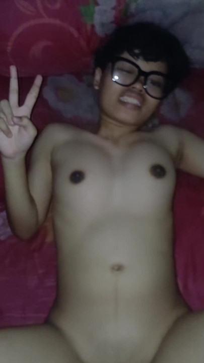 Pussy sensation of Asian tomboy | Clip 1