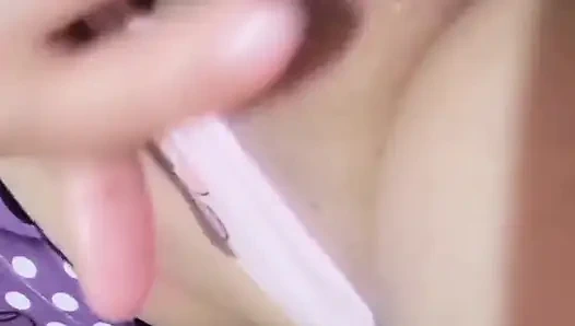 Girl with Her Ass Masturbating Until She Cums