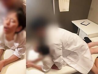 # 118 marido cornudo, lo siento - la esposa de la enfermera es entrenada para hablar sucio por el médico en el hospital