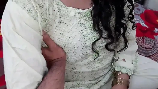 indian bhabhi some time invites secret when no one is home - Happy Ending