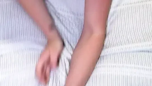 Taylor schwester lässt hengste ihr nach dem squirting einen dvp geben