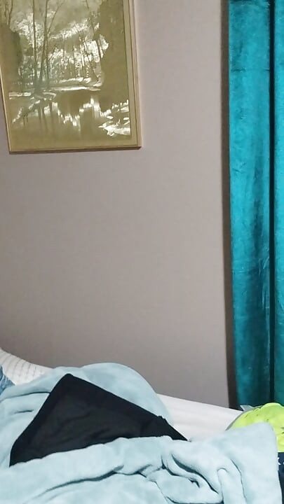 Un mari sexy se fait baiser correctement avec une femme transsexuelle, partie 2