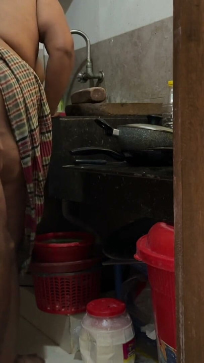 Indian Hot Mallu Ass Fucked In Kitchen When She Was Cooking (Part:2) | Clip 2