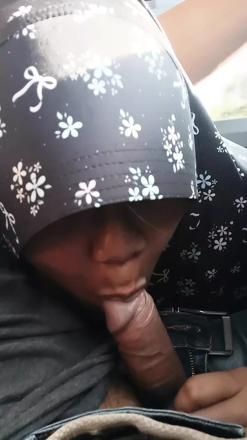 Teacher sucks a man’s cock while driving