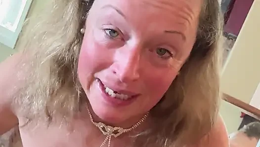 Wife Starts With Oral, Finishes With Load On Pussy
