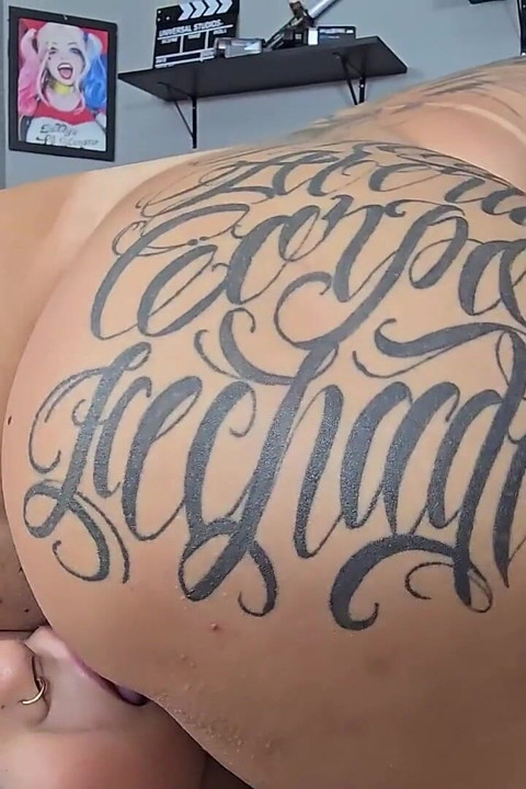 Warm Tongue and Pussy Penetration