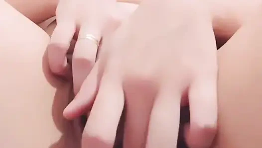 Horny Pinay Girl Want You To Cum Out of My Wet Pussy When I Orgasm