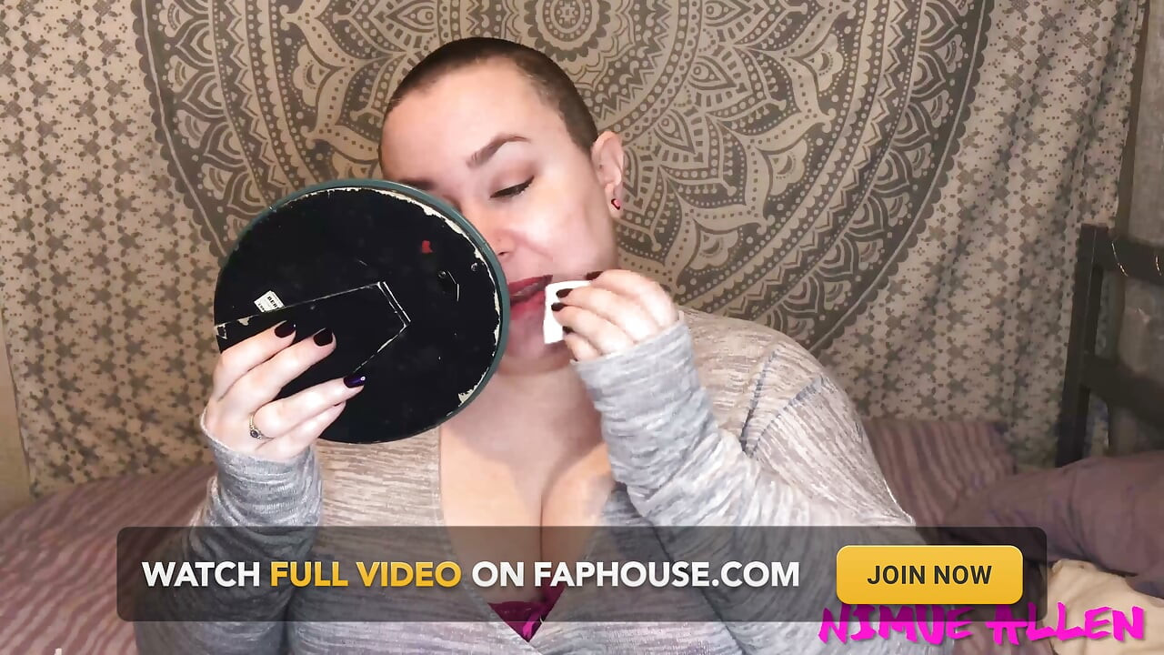 Changing Lipstick JOI
