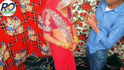 Seks dengan adik tiri ibu tiri, mengangkat kain sari merah dan diam-diam pergi ke desa untuk pernikahan dengan saudara tiri