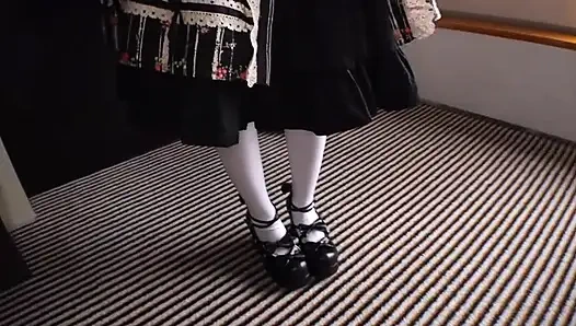 Fourteen Hours with a Bookish Beauty Who Never Lets Go.