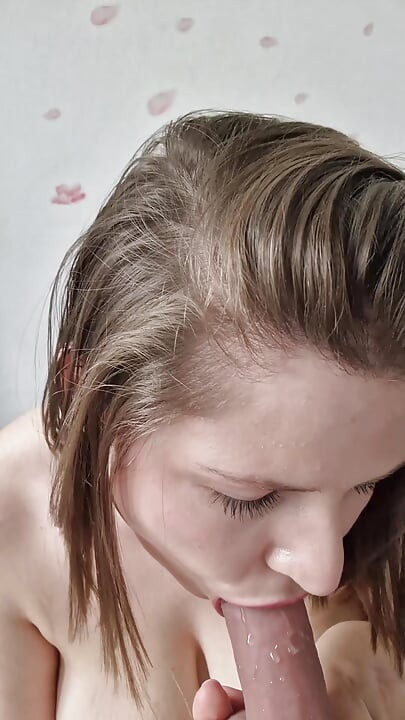 Duboko, neuredno pušenje na koljenima