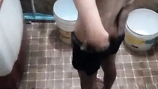 Seksi banyo banyosu