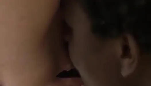 Süßes schätzchen aus deutschland wurde auf einem boot gefickt